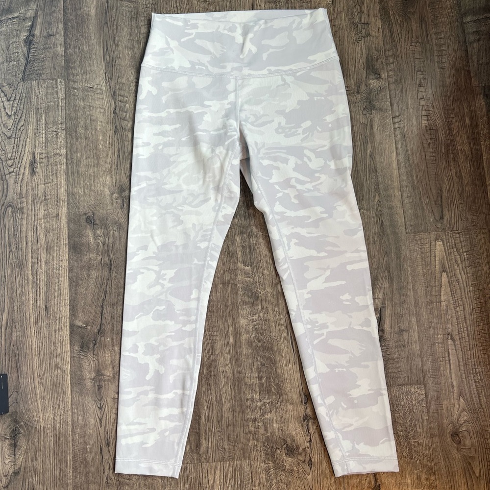 WHITE CAMOUFLAGE LULULEMON LEGGINGS